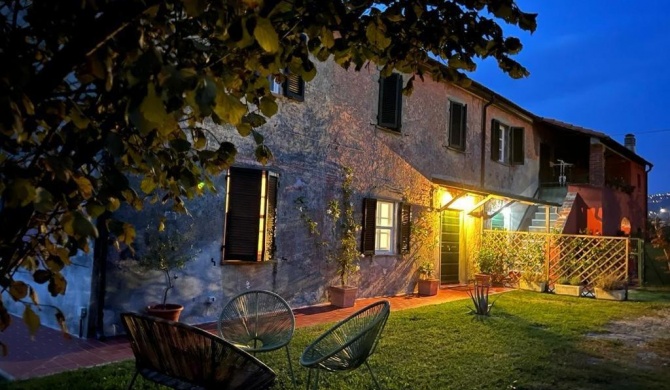 AceroRosso Farmhouse