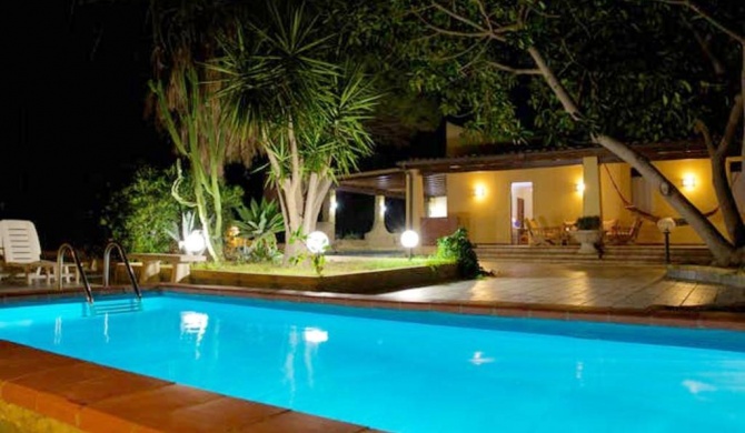 3 bedrooms villa at Sciacca 400 m away from the beach with sea view private pool and enclosed garden