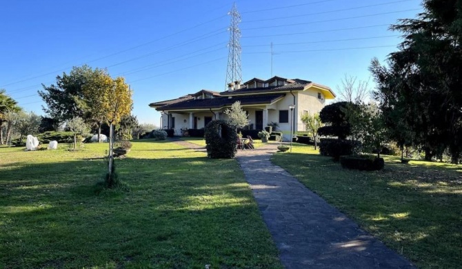 [Chervò - Sirmione] - La Villa dei Giardini