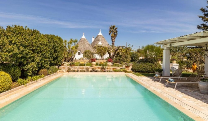 Trullo Patricia Pool