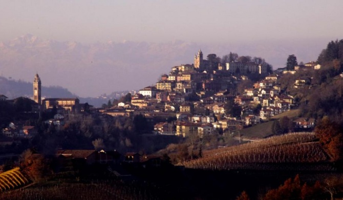 Villa Biancospino - luxury and private villa in Langhe