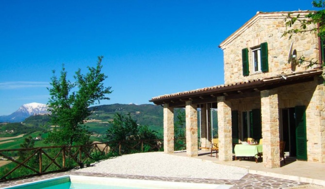 Villa, Spectacular Private View, Pool, Sibillini Mountains, Valley