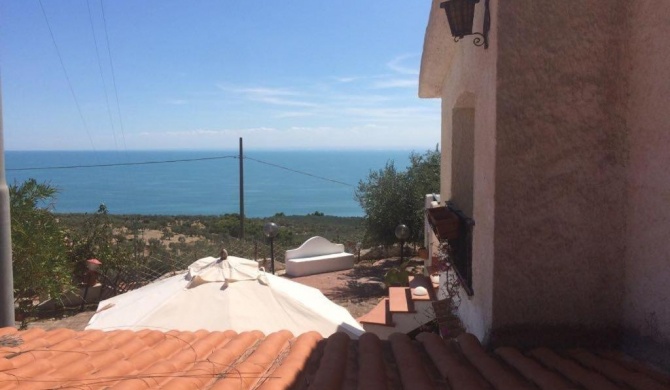 Appartamento in villa con vista mare