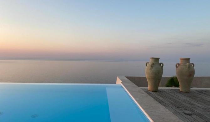 MASSIMO VILLAS - Villa Luna with panoramic infinity pool