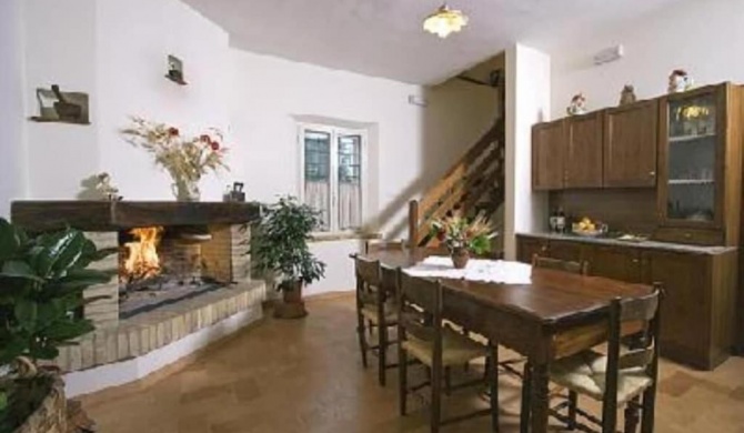 Canalicchio Apartment Strategic for visiting Umbria