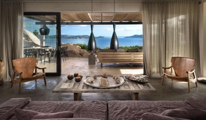 Villa in Porto Rafael, Design, Infinity Pool, Panoramic Sea View, Privacy