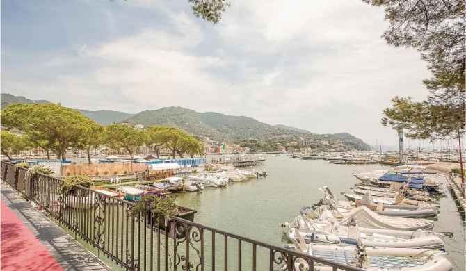 Amazing apartment in Rapallo GE with 1 Bedrooms and WiFi