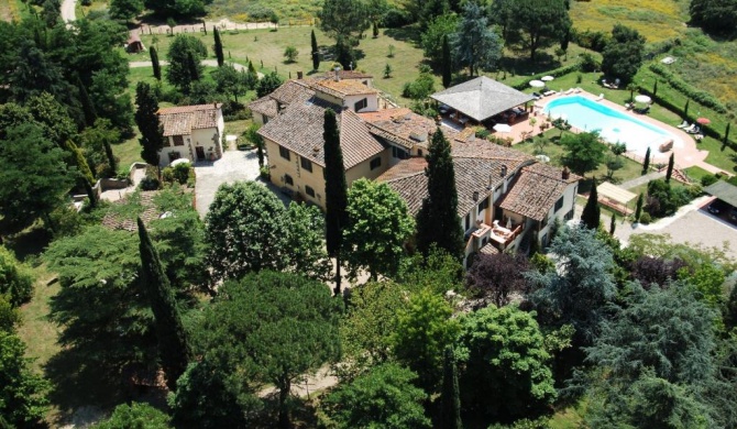 Villa Rigacci Hotel